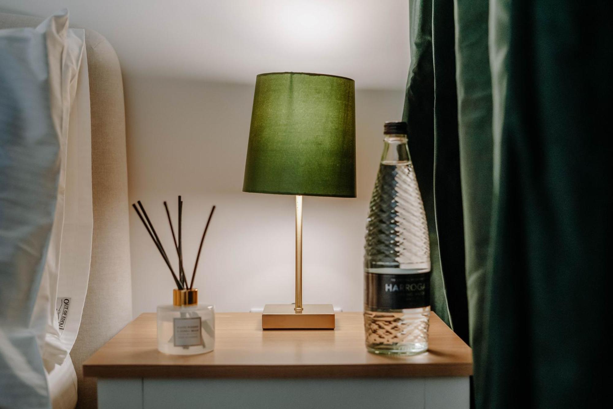 Mayfield Two - Central Harrogate Apartment Екстер'єр фото