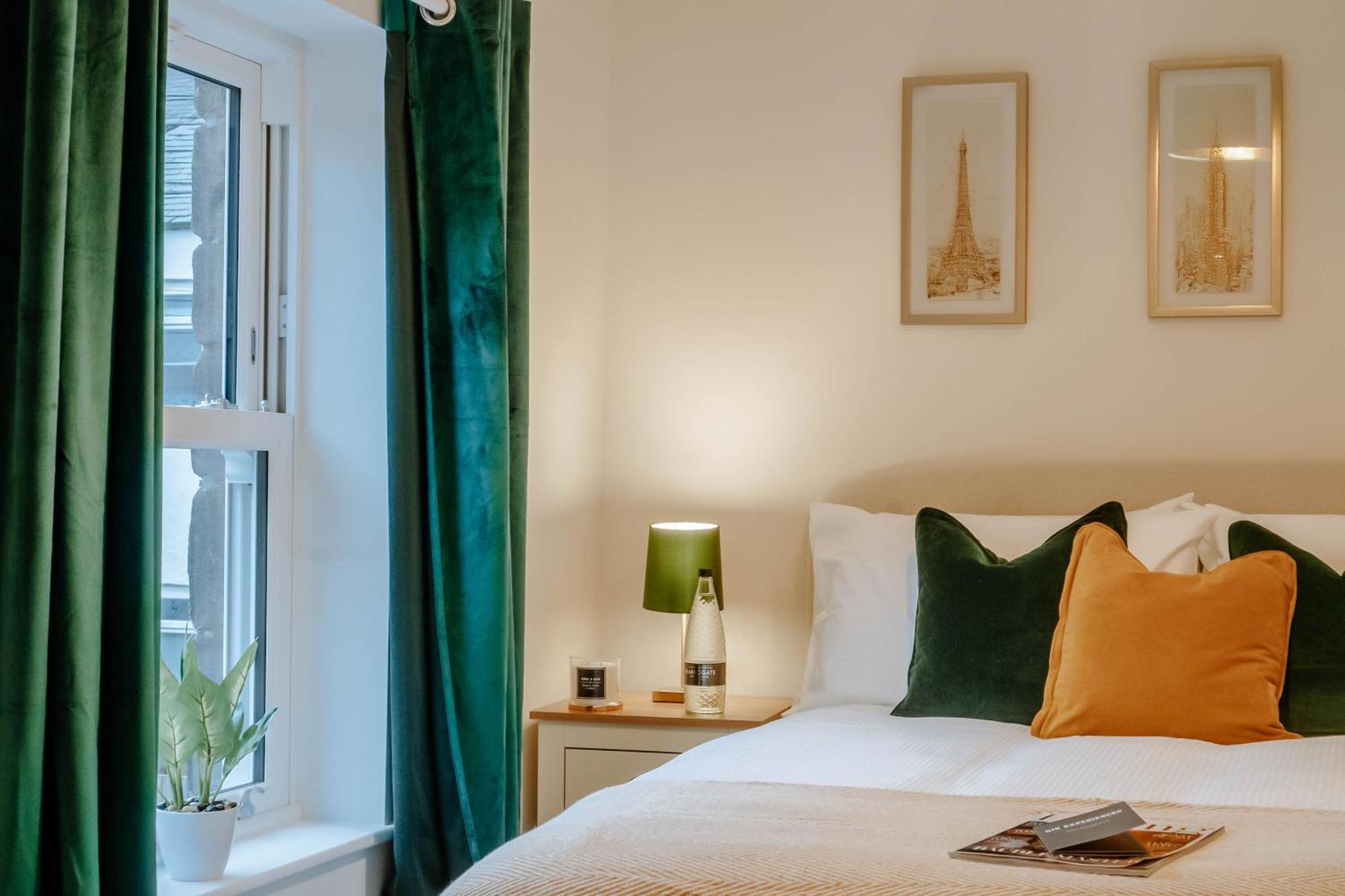 Mayfield Two - Central Harrogate Apartment Екстер'єр фото
